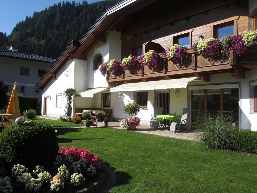 Haus Egger Apartment Neustift im Stubaital Room photo